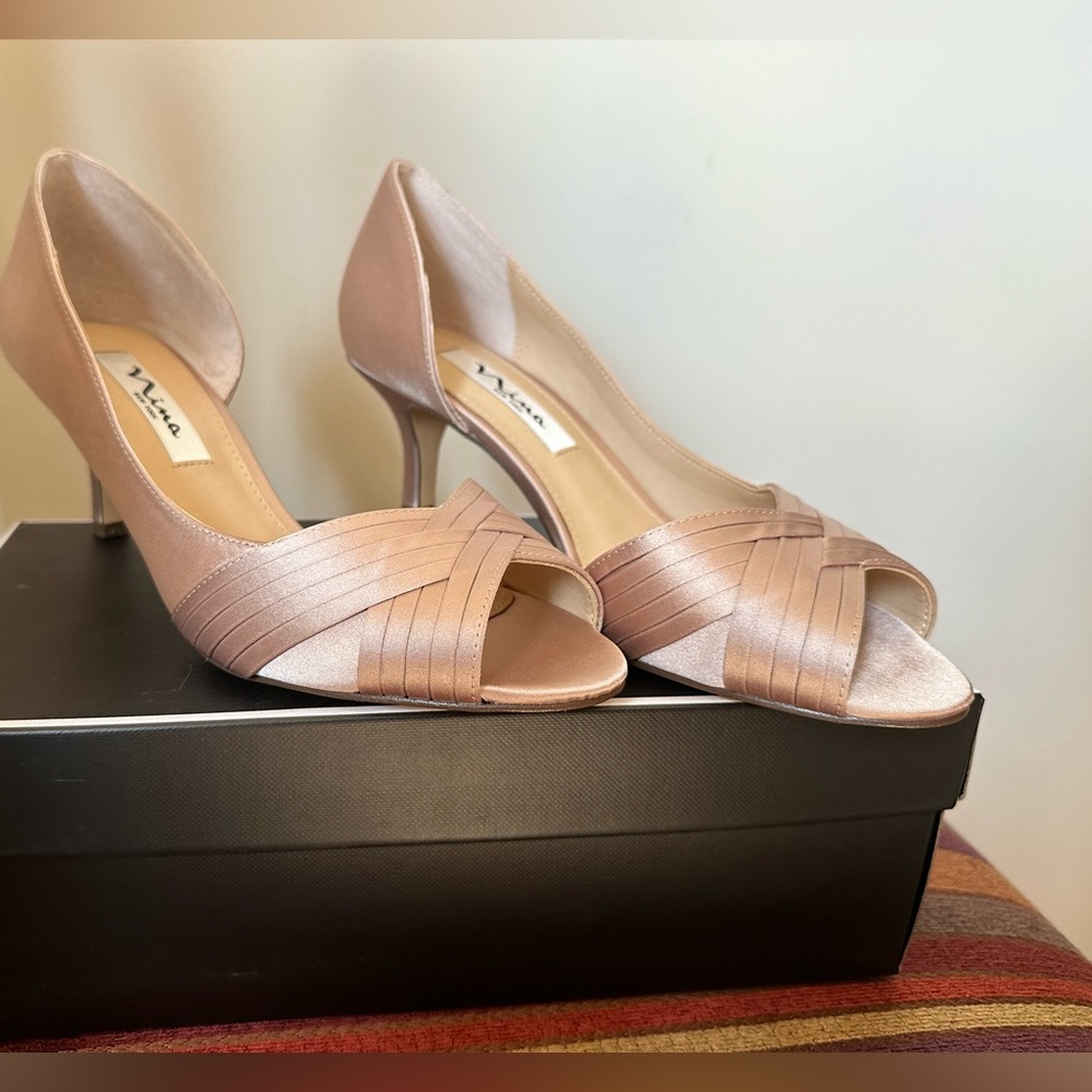 Nina Champagne Heels